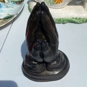 💙 Praying Hands Figurine
